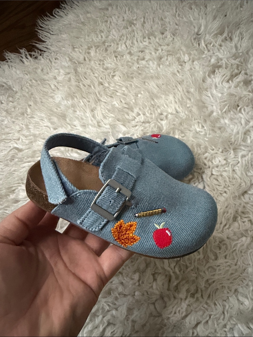 GAP Baby Blue Canvas Hook-and-Loop Embroidered Shoes